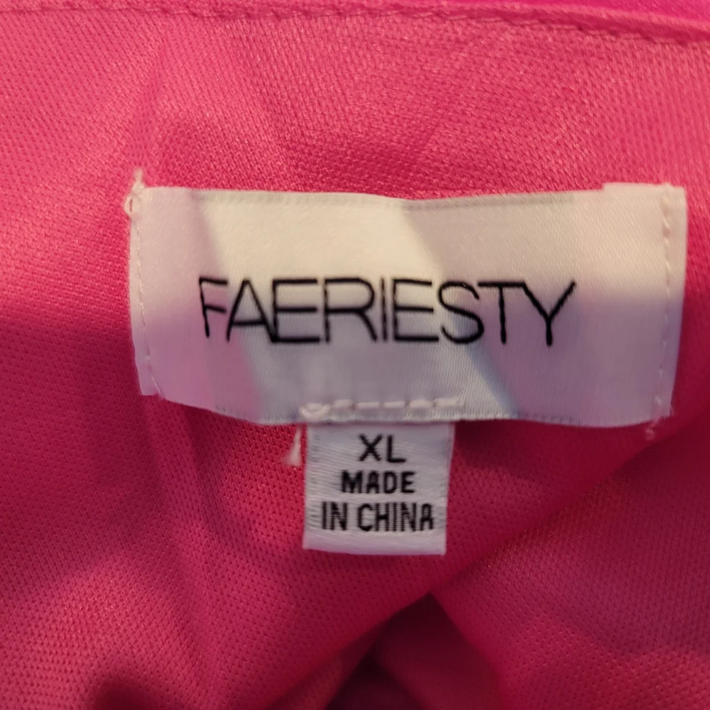 Faereisty NWOT Hot Pink One-Shoulder Prom Dress With Cutout Size XL - Picture 5 of 5